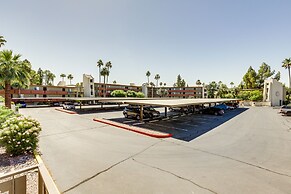 Scottsdale Condo w/ Private Patio, Resort Pool!