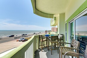 Oceanfront Galveston Condo in Amazing Location!