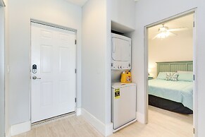 Oceanfront Galveston Condo in Amazing Location!