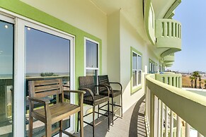 Oceanfront Galveston Condo in Amazing Location!