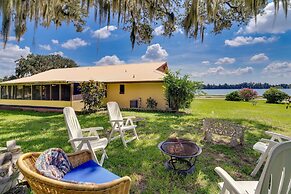 Family-friendly Home on Lake Tulane: Great Views!