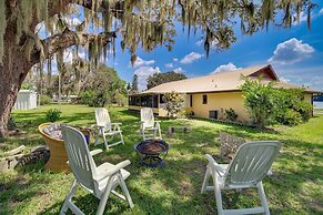 Family-friendly Home on Lake Tulane: Great Views!