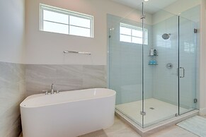 'seas The Day:' Home w/ Pool Access in Galveston