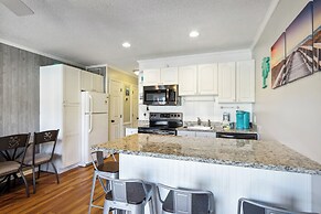 Hilton Head Vacation Rental: Private Beach Access!