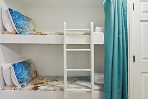 Hilton Head Vacation Rental: Private Beach Access!