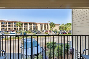 Hilton Head Vacation Rental: Private Beach Access!