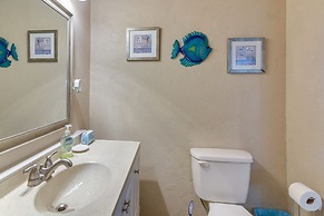 Deck & Grill: Sunny Cottage in Crystal Beach!