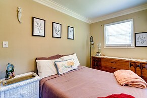 2 Mi to Beach: Galveston Vacation Rental!