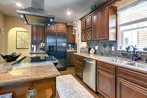 2 Mi to Beach: Galveston Vacation Rental!
