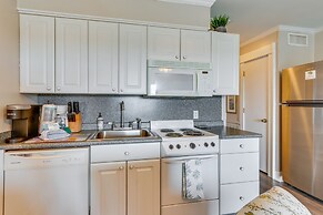 Top-floor Condo w/ Ocean Views in Hilton Head!