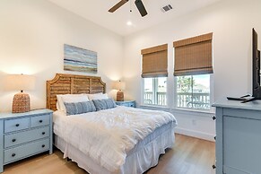 Near Terramar Beach: Home w/ Patio in Galveston