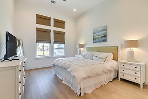 Near Terramar Beach: Home w/ Patio in Galveston