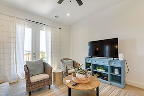 Near Terramar Beach: Home w/ Patio in Galveston