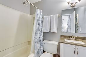 Walk to Beach & Golf Course: Hilton Head Getaway!