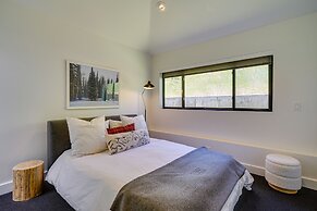 Deer Valley Retreat w/ Hot Tub & Movie Room