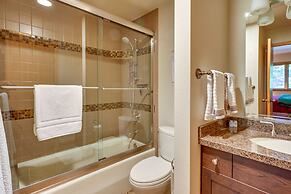 Pet-friendly Park City Condo w/ Private Hot Tub!