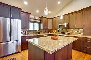 Pet-friendly Park City Condo w/ Private Hot Tub!