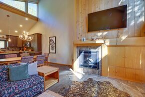 Pet-friendly Park City Condo w/ Private Hot Tub!