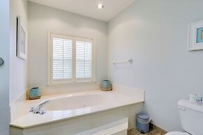 < 1 Mi to Beach: Condo w/ Wet Bar in Hilton Head