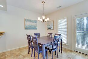 < 1 Mi to Beach: Condo w/ Wet Bar in Hilton Head