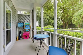 < 1 Mi to Beach: Condo w/ Wet Bar in Hilton Head
