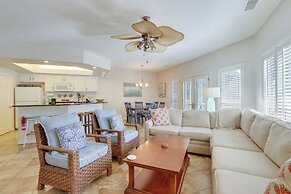 < 1 Mi to Beach: Condo w/ Wet Bar in Hilton Head
