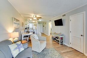 < 1 Mi to Beach: Hilton Head Island Condo w/ Pool!