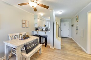 < 1 Mi to Beach: Hilton Head Island Condo w/ Pool!