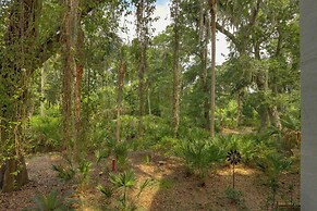 Serene Hilton Head Island Condo w/ Community Pool!