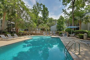Serene Hilton Head Island Condo w/ Community Pool!