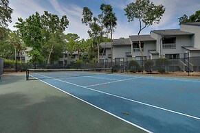 Serene Hilton Head Island Condo w/ Community Pool!