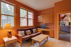 Hot Tub & Ski Shuttle: Rustic Breckenridge Retreat