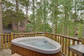 Hot Tub & Ski Shuttle: Rustic Breckenridge Retreat
