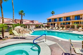 Walk to Rotary Park: Lake Havasu City Condo