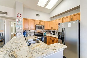 Walk to Rotary Park: Lake Havasu City Condo
