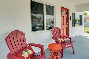 West Palm Beach Getaway - 3 Mi to Beaches!