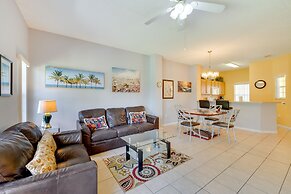 Sunny Kissimmee Home w/ Resort Amenities & View