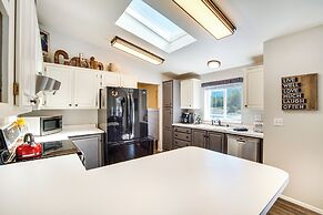 Riverfront Home w/ Deck, Near Mount Rainier!