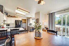 Riverfront Home w/ Deck, Near Mount Rainier!