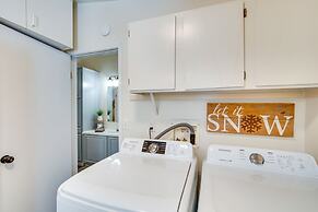 Riverfront Home w/ Deck, Near Mount Rainier!