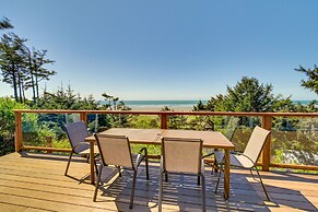 Moclips Home w/ Hot Tub & Stunning Beach Views!