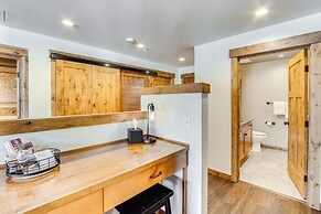 Suncadia Resort Condo w/ Seasonal Pool Access!