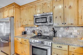 Suncadia Resort Condo w/ Seasonal Pool Access!