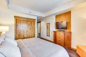 Suncadia Resort Condo w/ Seasonal Pool Access!