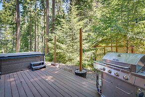 Unwind in Cle Elum: Hot Tub & Cozy Fireplace!