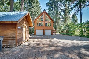 Unwind in Cle Elum: Hot Tub & Cozy Fireplace!