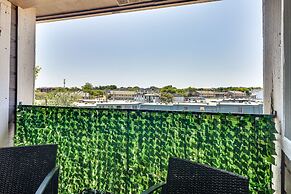 Hip Austin Vacation Rental: 3 Mi to Downtown