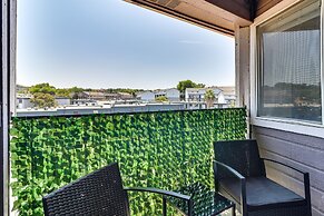 Hip Austin Vacation Rental: 3 Mi to Downtown