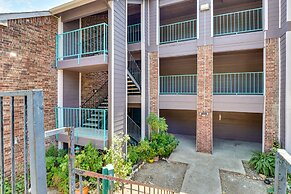 Hip Austin Vacation Rental: 3 Mi to Downtown