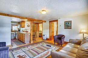 Secluded Stonewall Cabin w/ Mountain View!